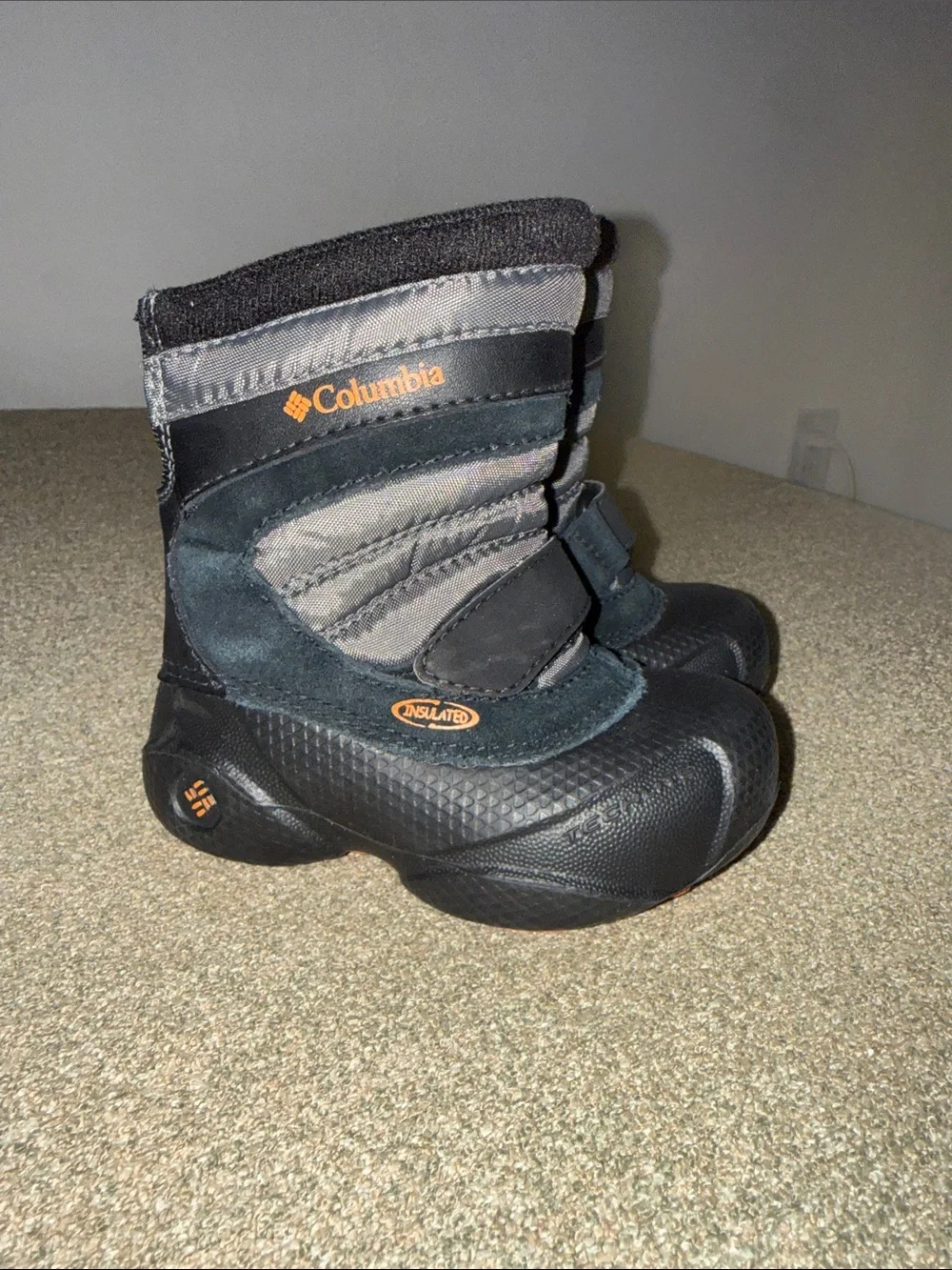 Columbia Techlite Boots Winter Snow Day Black Orange Leather Rubber size 6